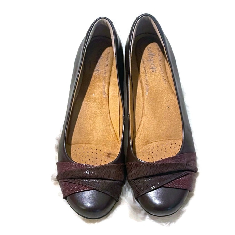 Softspots Brown Comfort Flats